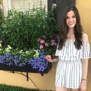 Meet your Posher, Kaleigh